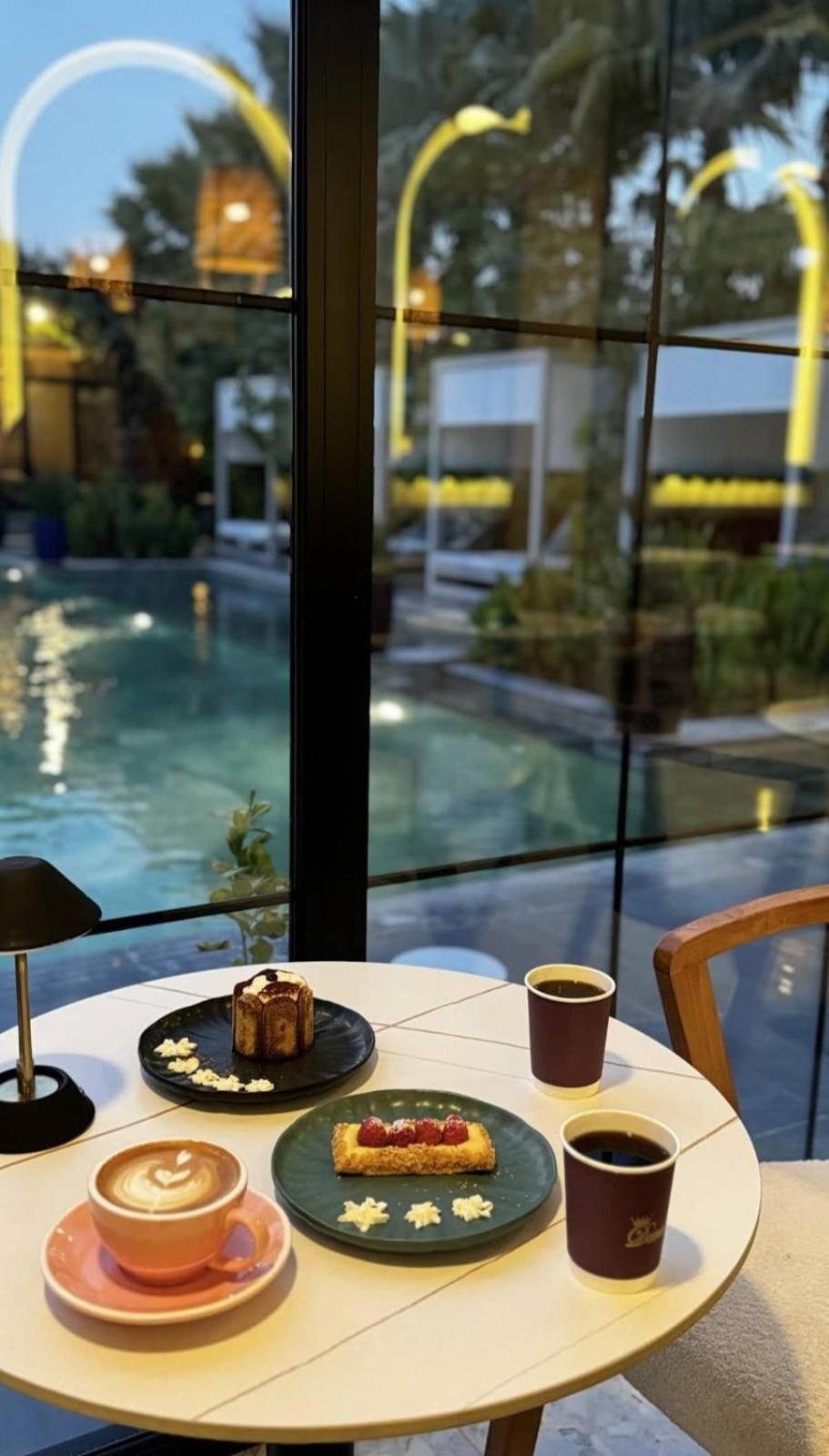 Dana & Hotel