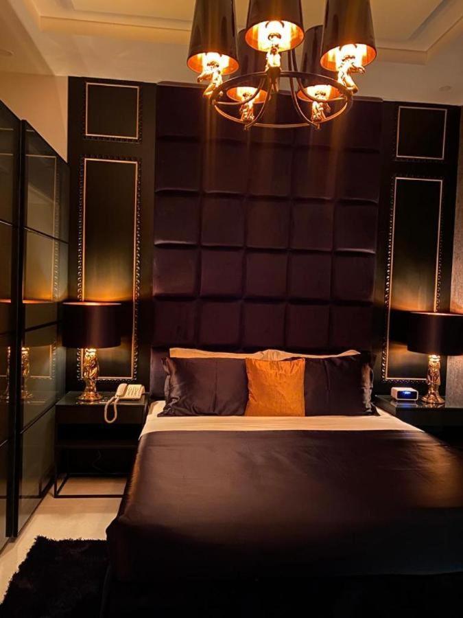 Dana & 4* Riyadh